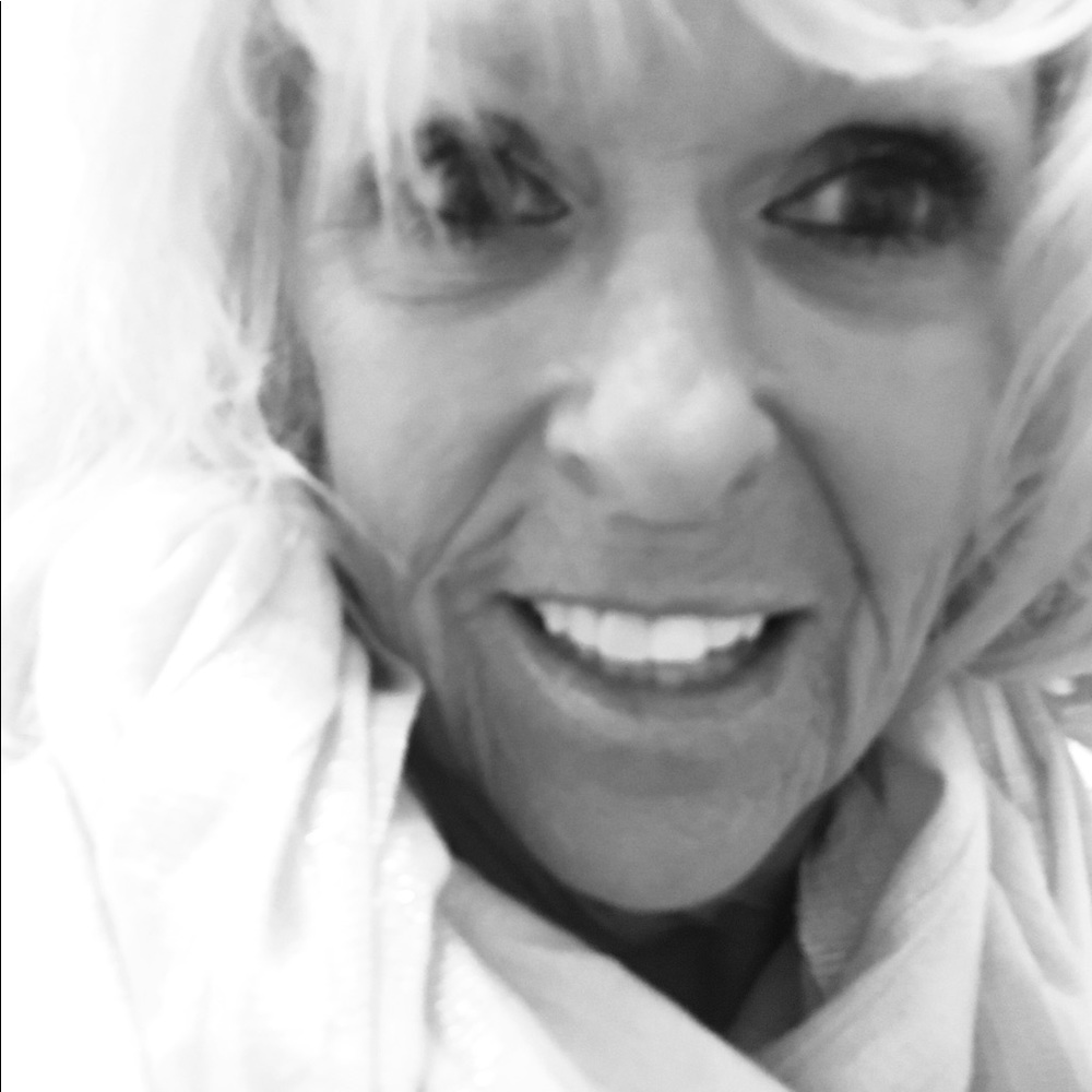 Meet your Posher, Brenda